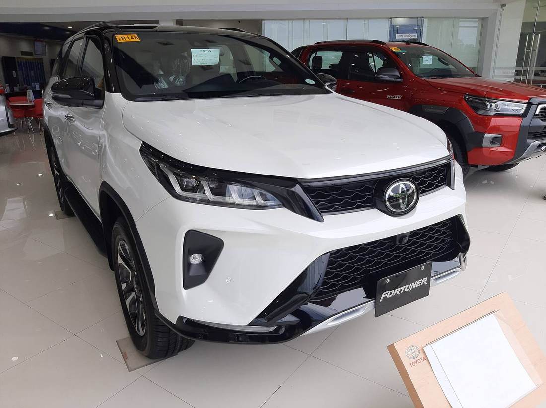 Toyota Fortuner SUV rental in Cebu