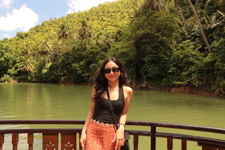 Discover Bohol in 3 Days: Chocolate Hills, Countryside & Island Hopping