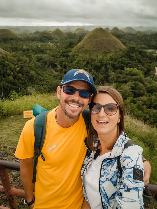 CHOCOLATE HILLS