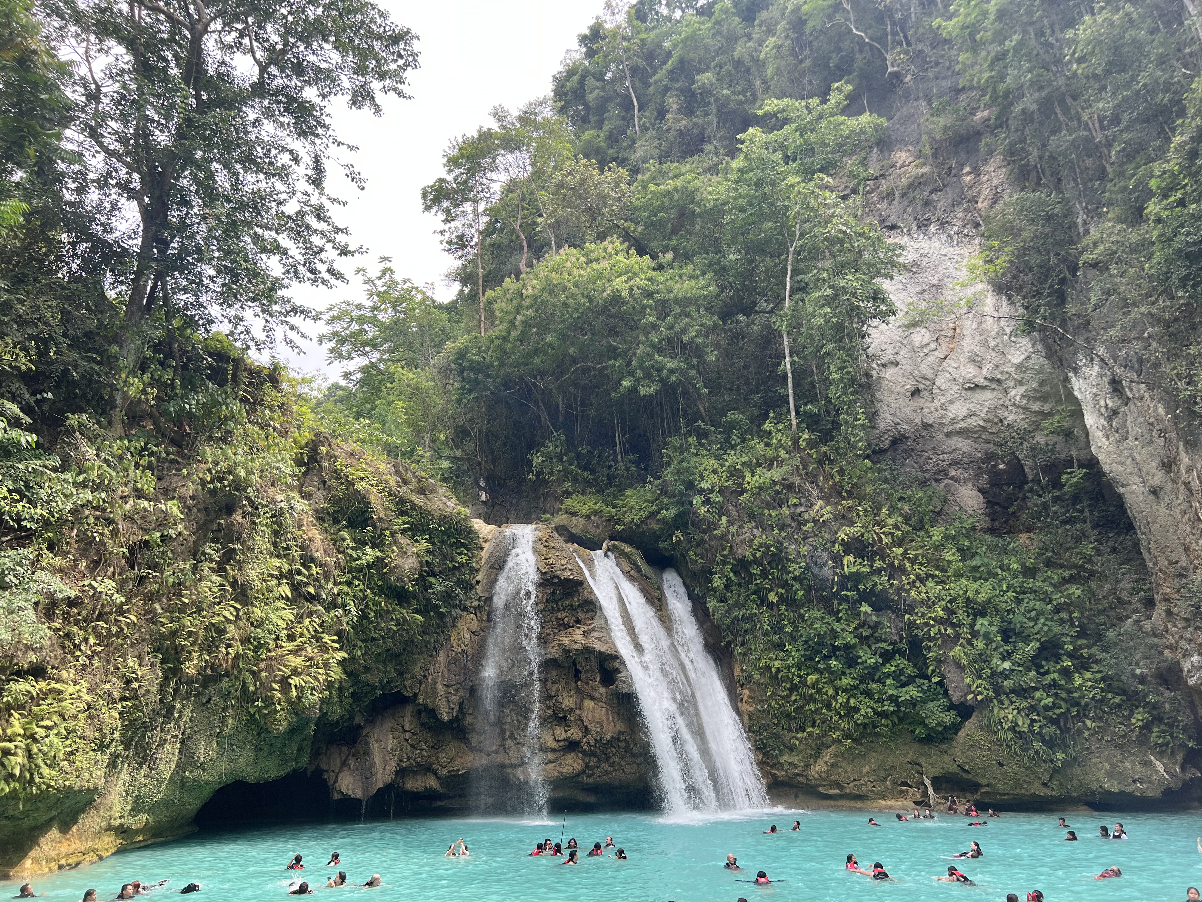 Kawasan Falls